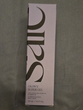 SAIE Glowy Gel
